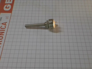 POTENZIOMETRO 500OHM LINEARE CERAMICO 1W VERTICALE RUWIDO