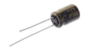 CONDENSATORE ELETTROLITICO RADIALE 105° 560uF 6,3V