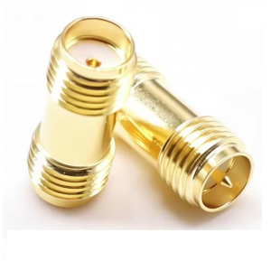 ADATTATORE DA SMA REVERSE FEMMINA A SMA REVERSE MASCHIO